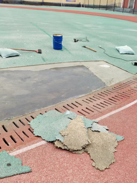 三沙球场翻新维修补、球场翻新修补改造